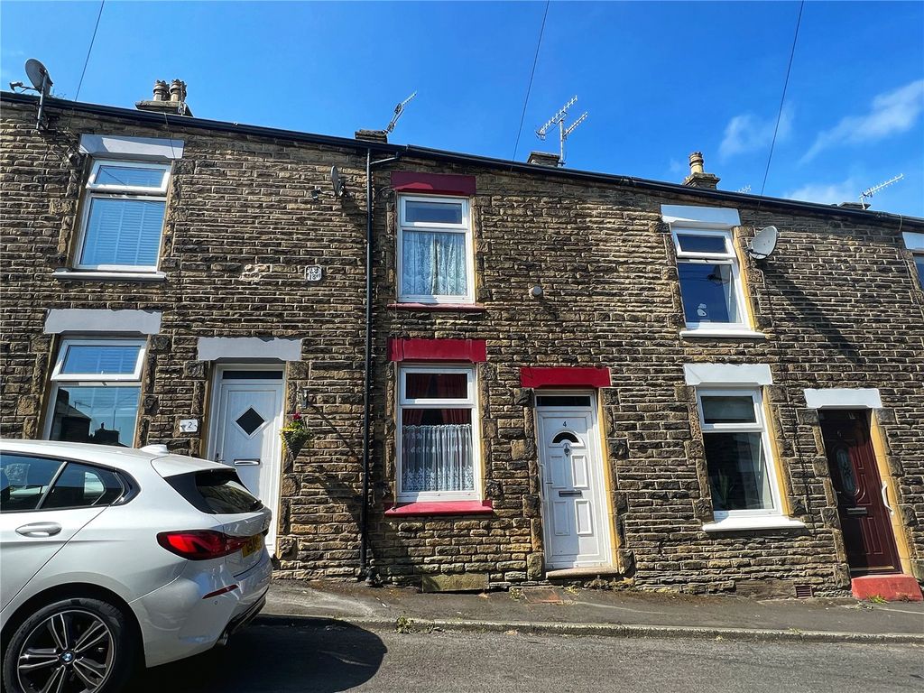 2 bed terraced house for sale in Earl Street, Mossley OL5, £125,000