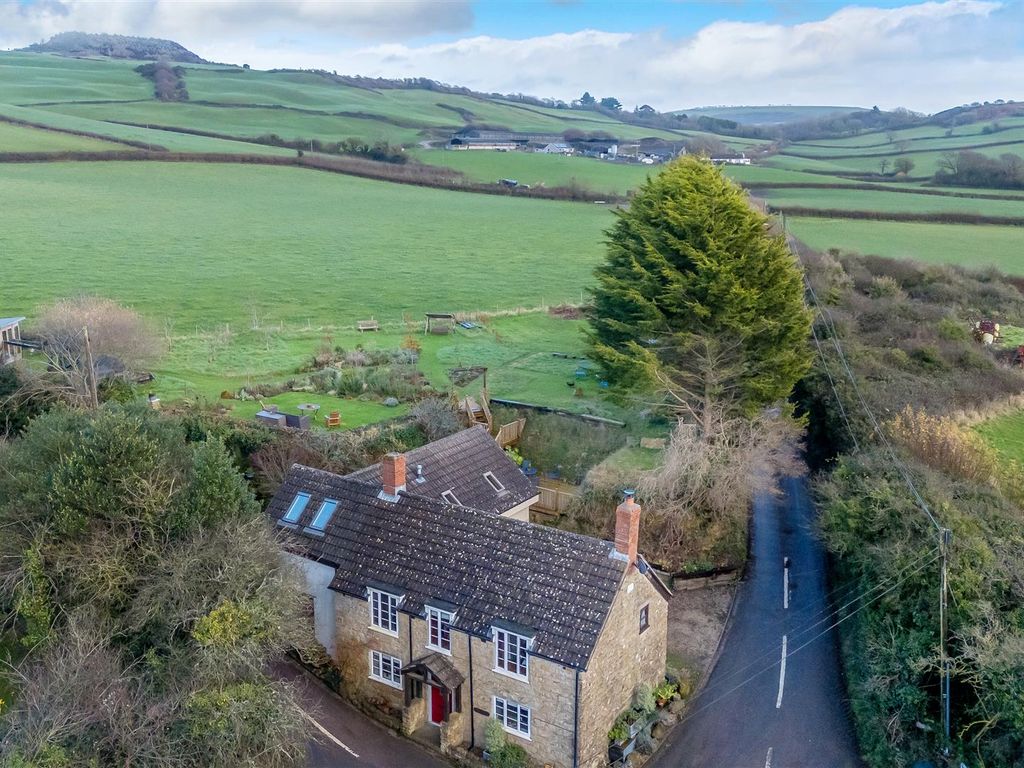 4 bed detached house for sale in Brook Street, Shipton Gorge, Bridport DT6, £775,000