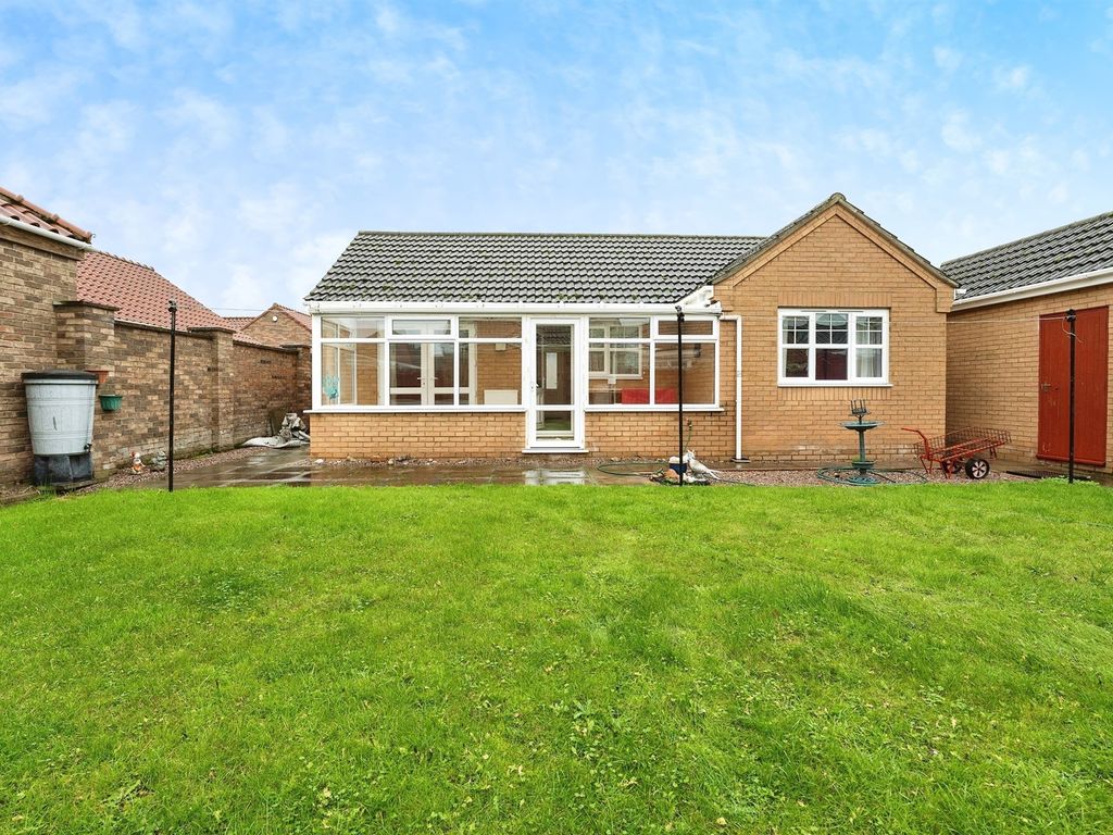 2 bed detached bungalow for sale in Bridle Close, Outwell, Wisbech PE14, £225,000