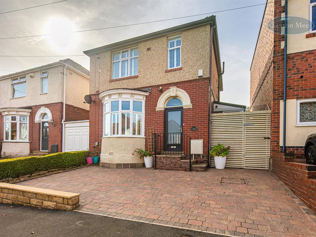 3 bed detached house for sale in Grove Avenue, Wadsley, Sheffield S6, £385,000