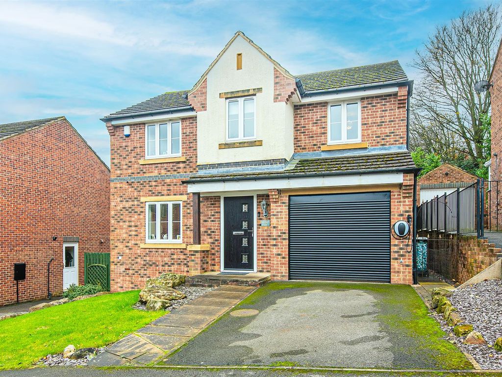 4 bed detached house for sale in Queenswood Drive, Wadsley Park Village, Sheffield S6, £475,000