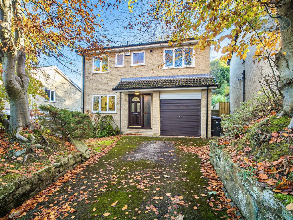 4 bed detached house for sale in Green Lane, Wharncliffe Side S35, £324,950