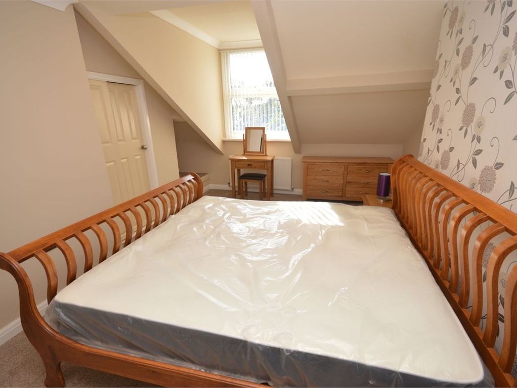 2 bed flat to rent in 5 Thornhill Gardens, Sunderland SR2, £675 pcm