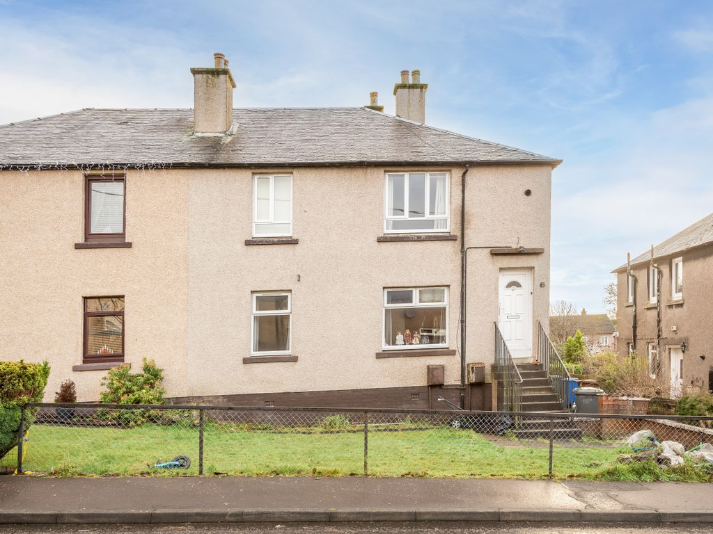 2 bed flat for sale in Rintoul Avenue, Blairhall, Dunfermline KY12, £70,000