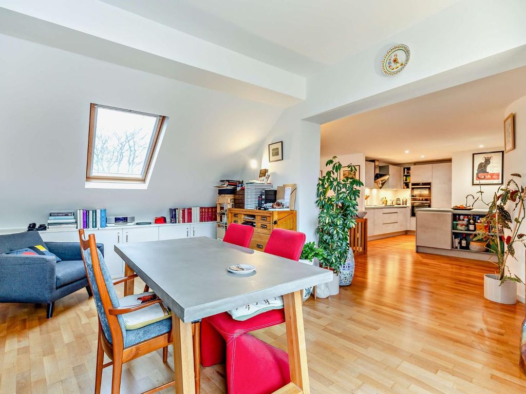 3 bed flat for sale in St. Denys Road, York YO1, £475,000