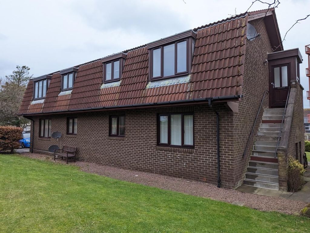 2 bed flat to rent in Station Court, North Berwick EH39, £995 pcm