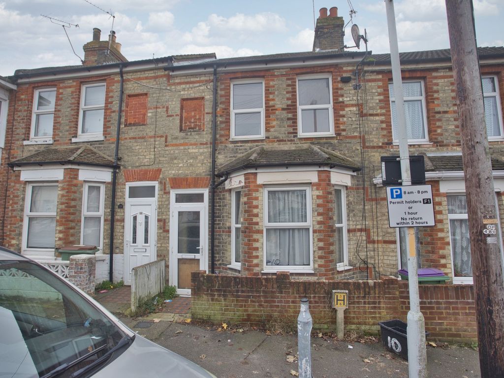 2 bed terraced house for sale in Allendale Street, Folkestone CT19, £200,000