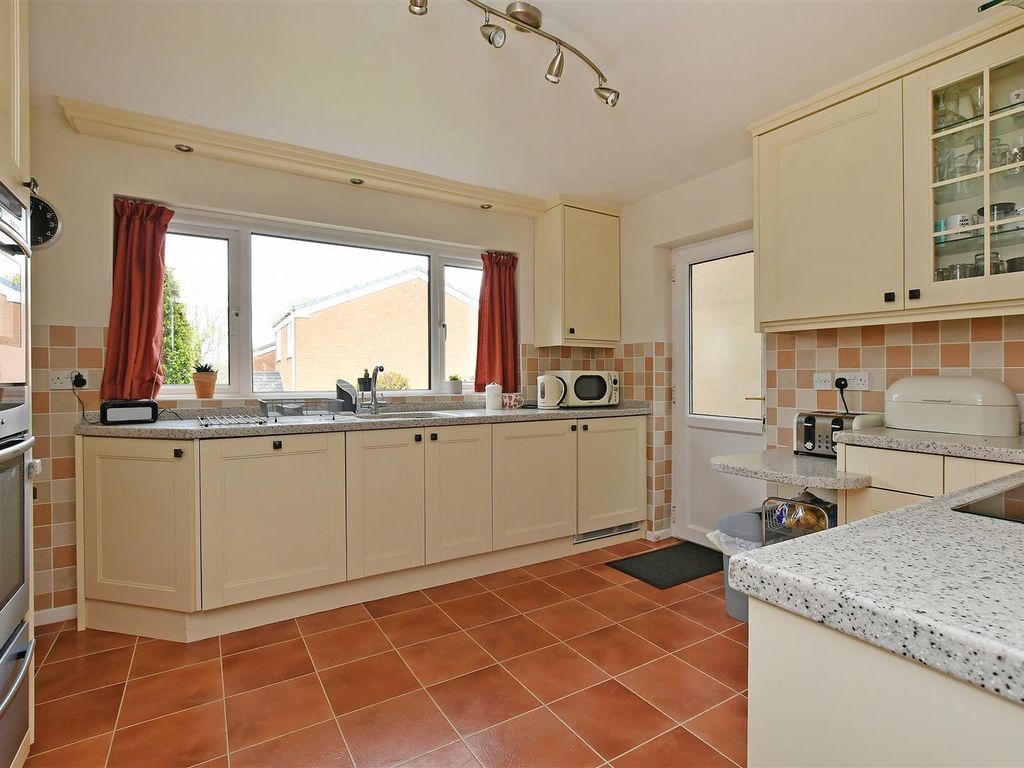 4 bed detached house for sale in Burnaston Close, Dronfield Woodhouse, Dronfield S18, £400,000