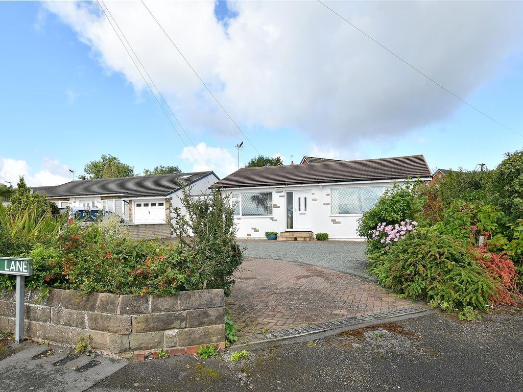 2 bed bungalow for sale in Carr Lane, Dronfield Woodhouse, Dronfield S18, £375,000