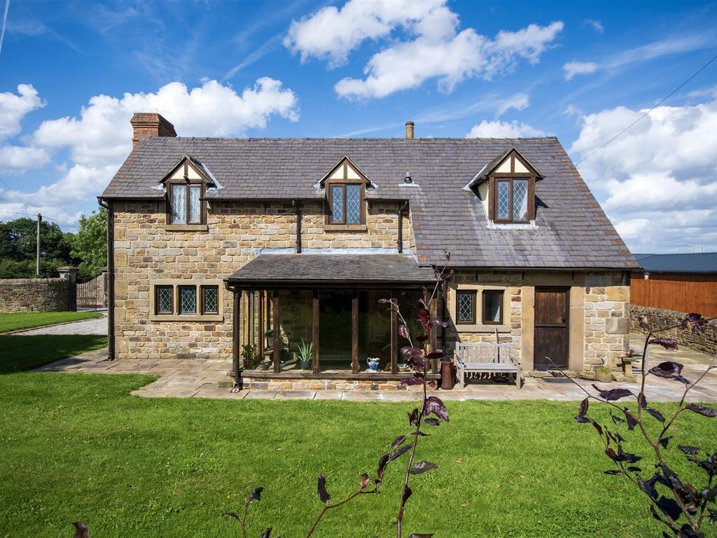 3 bed farmhouse for sale in Top Farm, Summerley, Apperknowle, Dronfield S18, £795,000