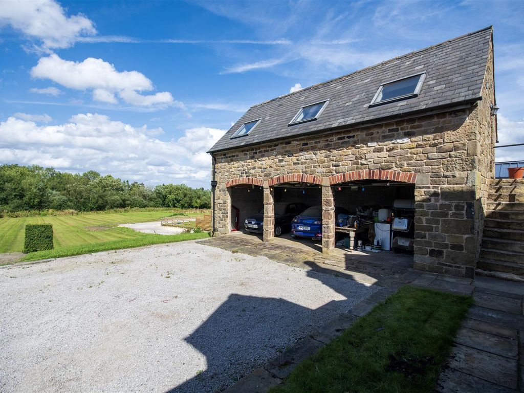 3 bed farmhouse for sale in Top Farm, Summerley, Apperknowle, Dronfield S18, £795,000