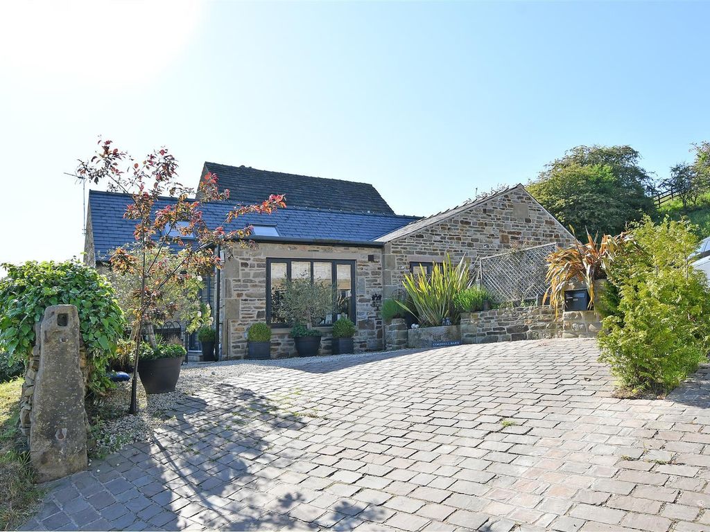 3 bed barn conversion for sale in Horsleygate Lane, Holmesfield, Dronfield S18, £675,000