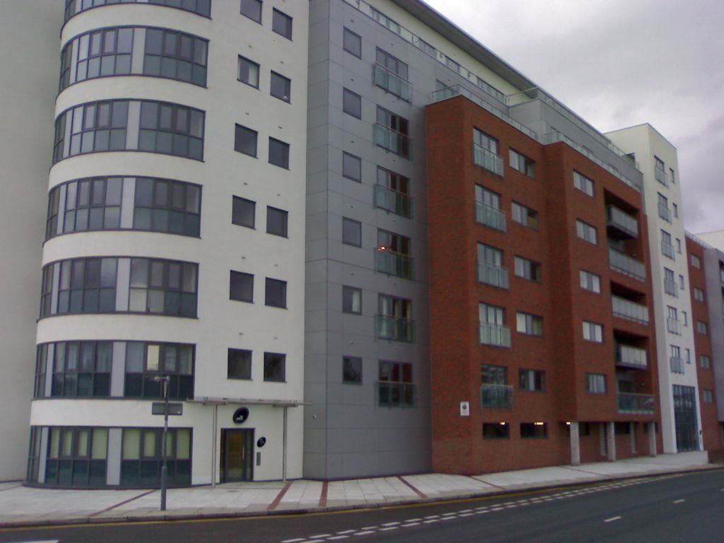 1 bed flat for sale in Leeds Street, Liverpool L3, £134,950