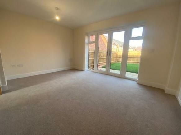3 bed semi-detached house to rent in Highwayman Close, Boughton, Northampton NN2, £1,400 pcm