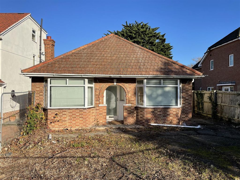 Land for sale in Pepys Way, Girton, Cambridge CB3, £550,000