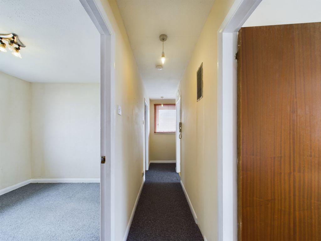 2 bed flat for sale in Furze Street, Carlisle CA1, £79,950