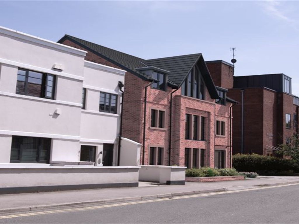 1 bed flat for sale in Novel Court, Ashfield Road, Cheadle SK8, £210,000