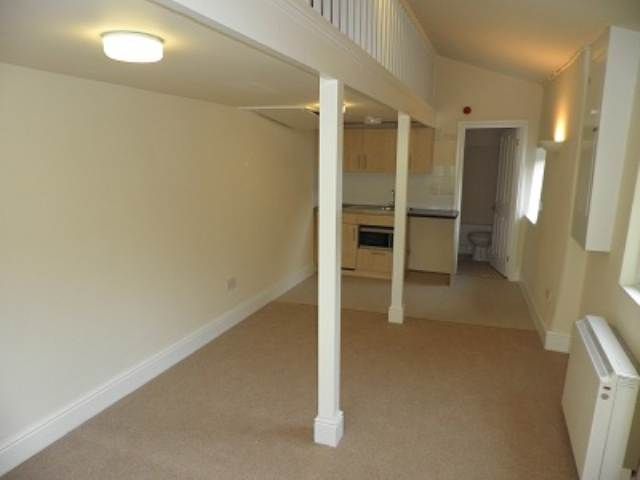 1 bed flat to rent in 22 Keyford, Frome, Somerset BA11, £625 pcm