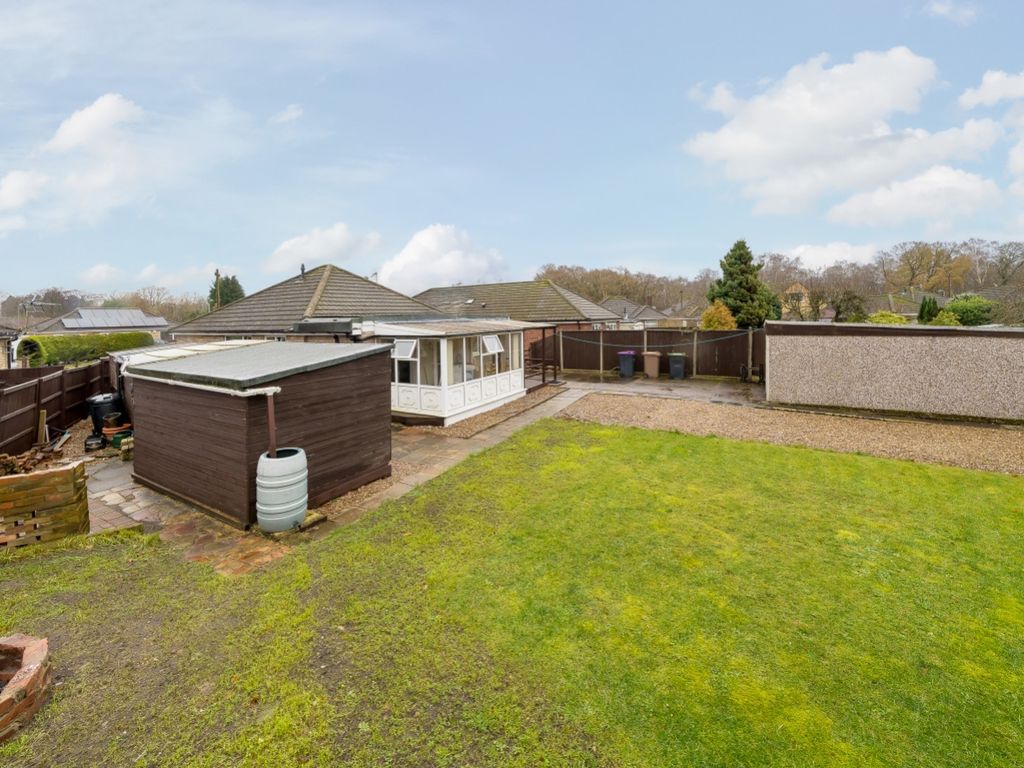 3 bed detached bungalow for sale in Hamilton Grove, Skellingthorpe, Lincoln LN6, £174,250