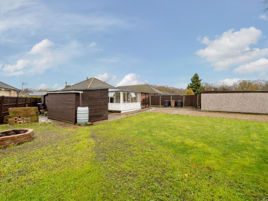 3 bed detached bungalow for sale in Hamilton Grove, Skellingthorpe, Lincoln LN6, £174,250