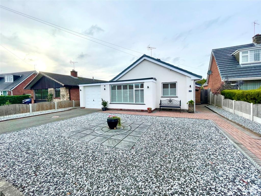 2 bed detached bungalow for sale in Roman Way, Sandbach CW11, £241,250