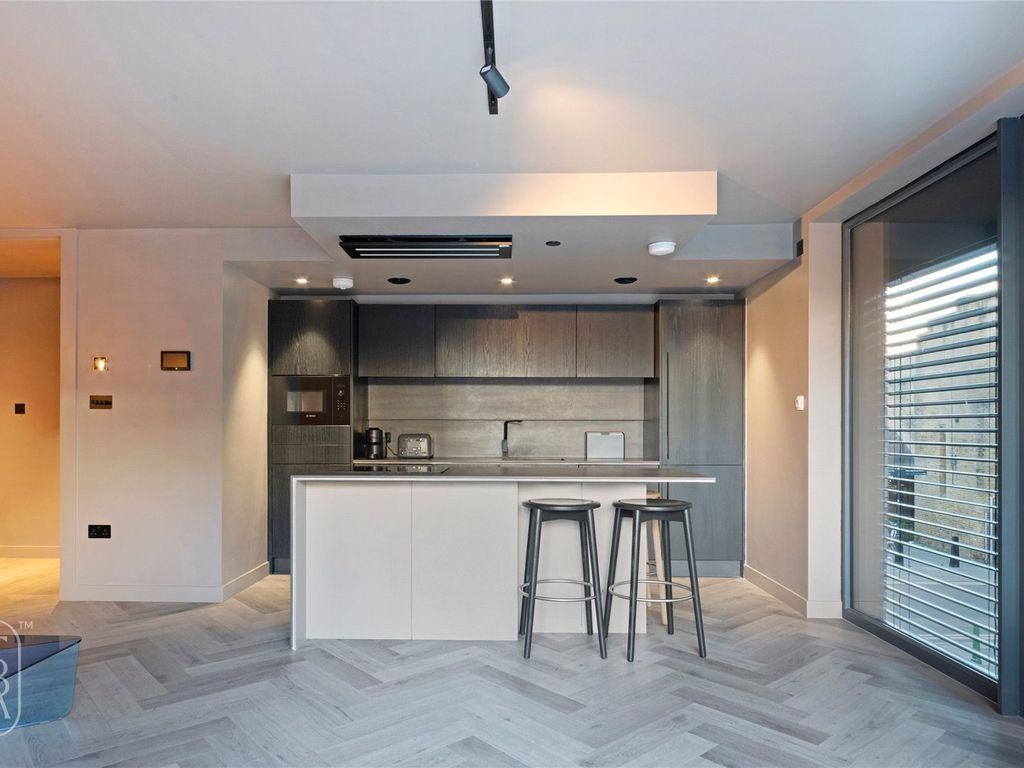 2 bed flat for sale in Cremer Street, London E2, £920,000