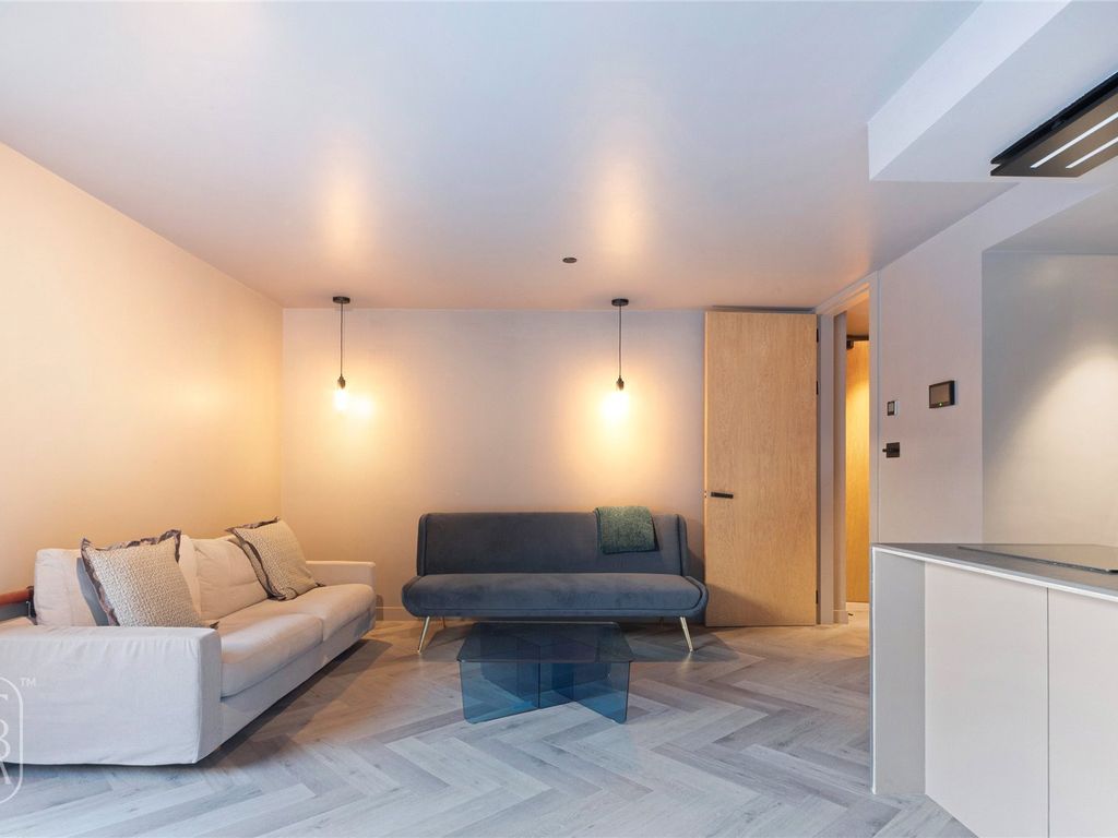 2 bed flat for sale in Cremer Street, London E2, £920,000