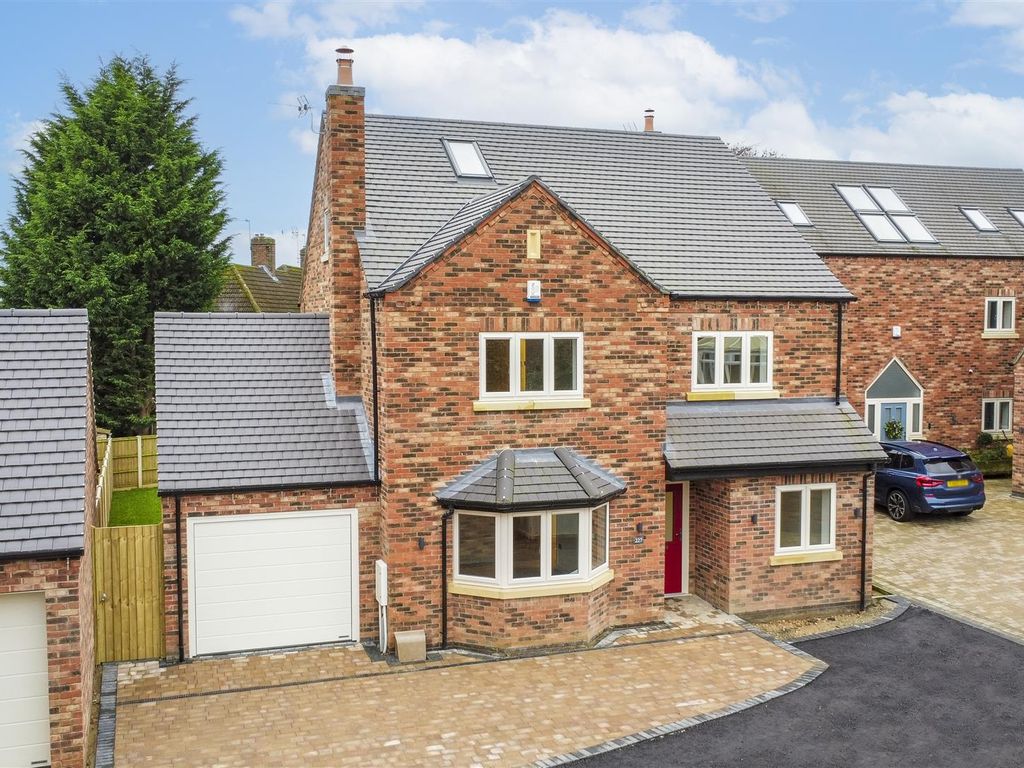 5 bed property for sale in Chilwell Lane, Bramcote, Nottingham NG9, £775,000
