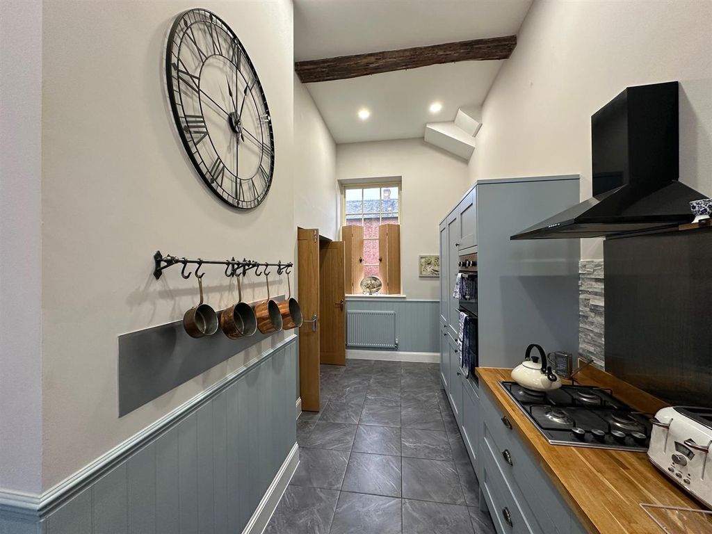 3 bed barn conversion for sale in Adderley, Market Drayton TF9, £375,000