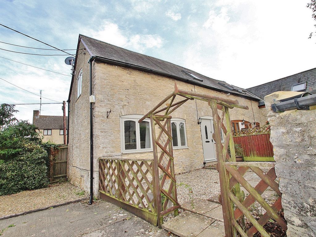 2 bed cottage for sale in Church Road, North Leigh OX29, £279,950