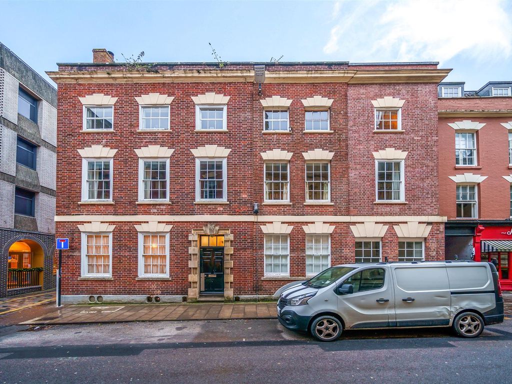 1 bed flat for sale in Broad Street, Bristol BS1, £190,000