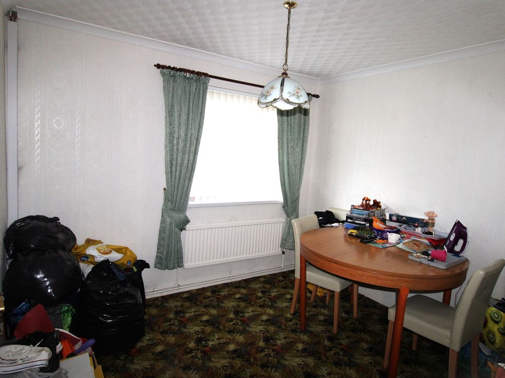 3 bed end terrace house for sale in Tairfelin, Bridgend, Bridgend County. CF31, £110,000