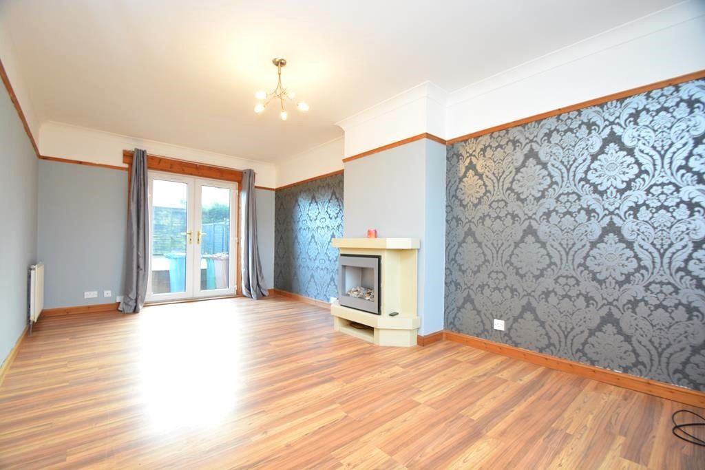 2 bed terraced house for sale in Elizabeth Drive, Bathgate, West Lothian EH48, £120,000