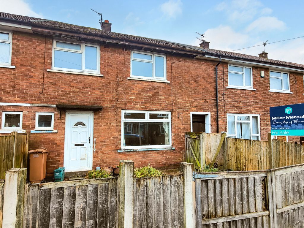 3 bed terraced house for sale in Worsley Avenue, Worsley, Manchester M28, £140,000