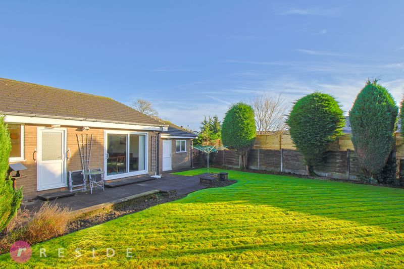 4 bed bungalow for sale in Norford Way, Bamford, Rochdale OL11, £550,000