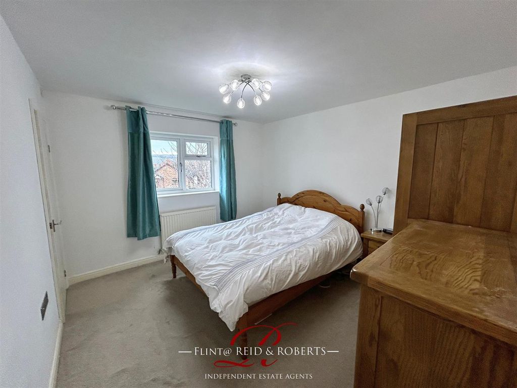 4 bed detached house for sale in Atis Cross, Oakenholt, Flint CH6, £265,000