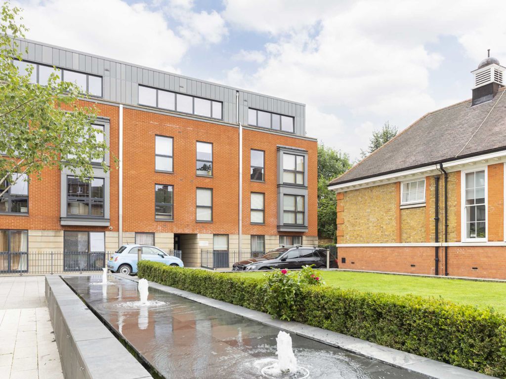 1 bed flat to rent in Drummond Way, London N1, £2,097 pcm
