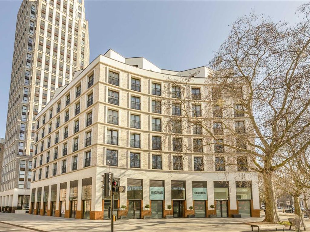 3 bed flat for sale in St. Georges Circus, London SE1, £1,250,000