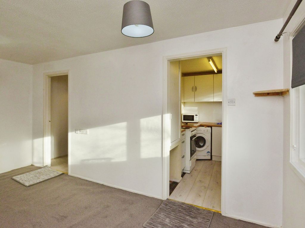 1 bed flat for sale in Norbrek, Two Mile Ash, Milton Keynes MK8, £110,000