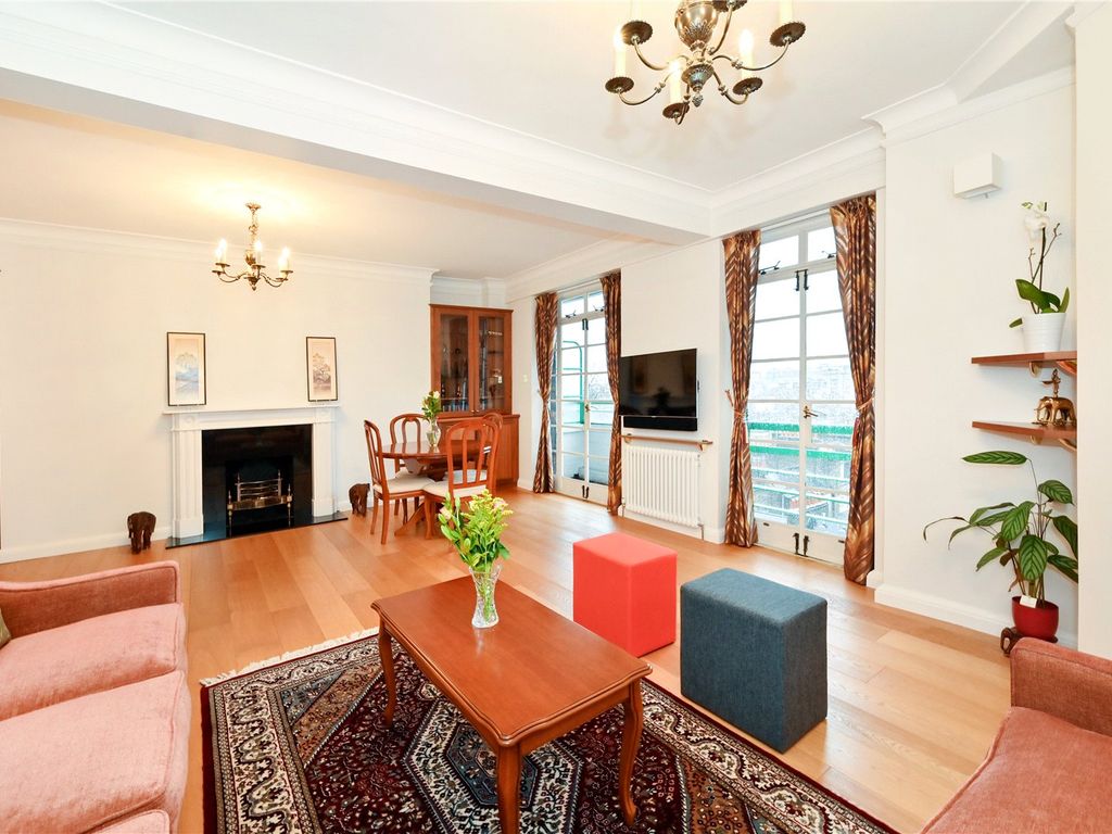 2 bed flat for sale in Dorset House, Gloucester Place, Marylebone, London NW1, £1,375,000