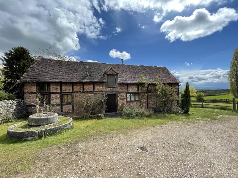 3 bed barn conversion to rent in Cider Mill, Ledbury, Worcestershire HR8, £1,300 pcm