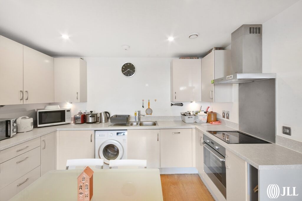 2 bed flat for sale in Velocity Building, Ward Road, London E15, £450,000