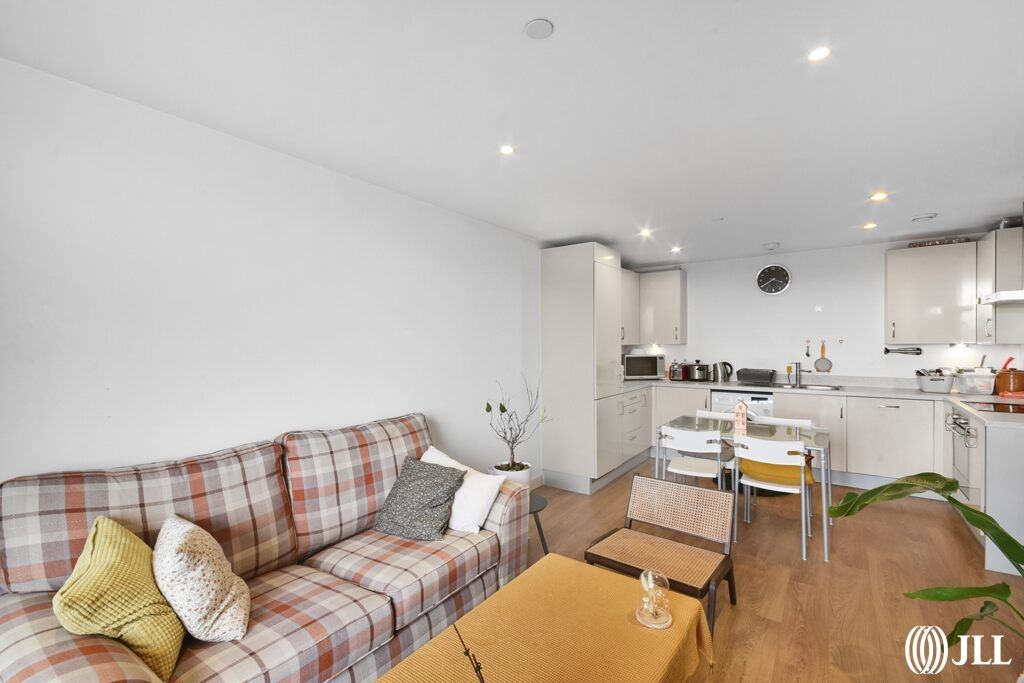 2 bed flat for sale in Velocity Building, Ward Road, London E15, £450,000