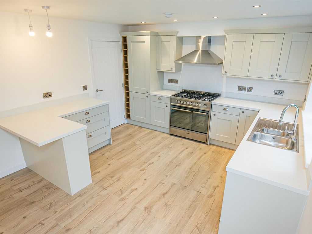 4 bed detached house for sale in Longton Road, Barlaston, Stoke-On-Trent ST12, £550,000