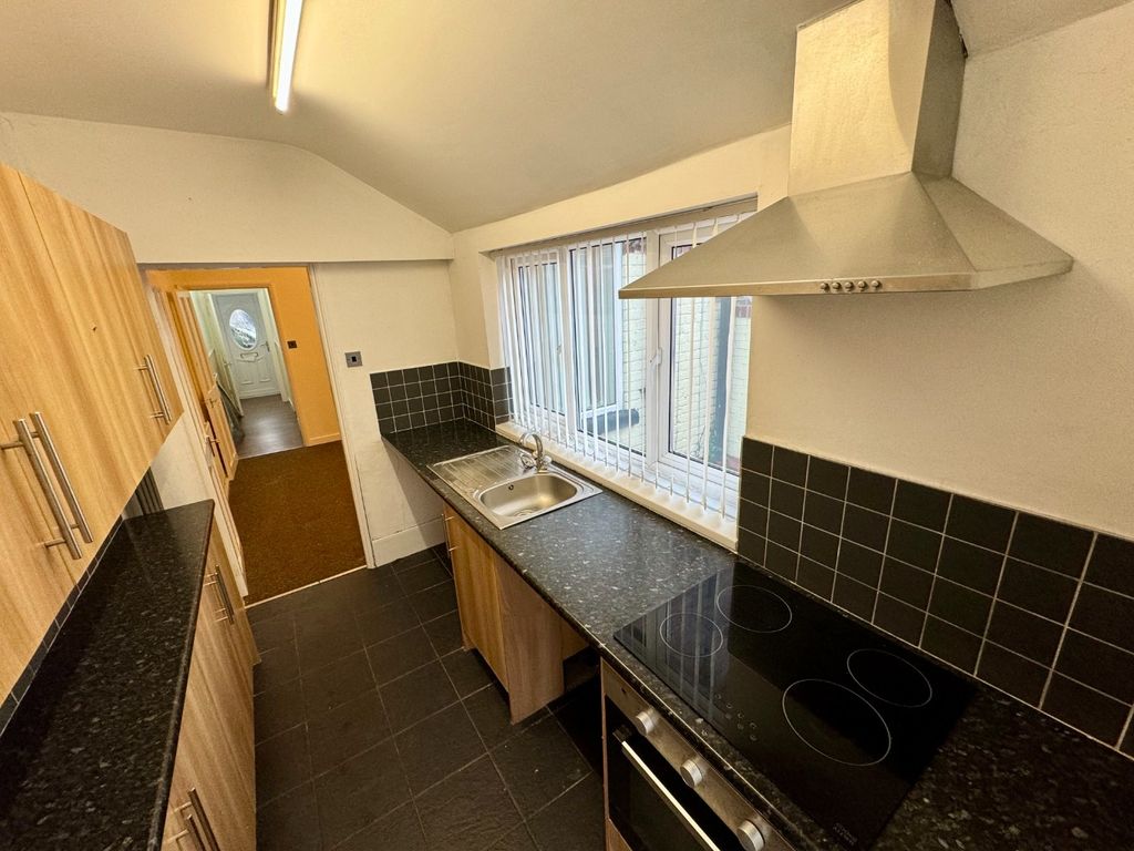 2 bed terraced house to rent in Rockingham Street, Darlington, Durham DL1, £600 pcm