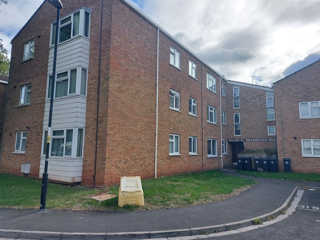 1 bed flat for sale in Brambling Walk, Frenchay, Bristol BS16, £150,000