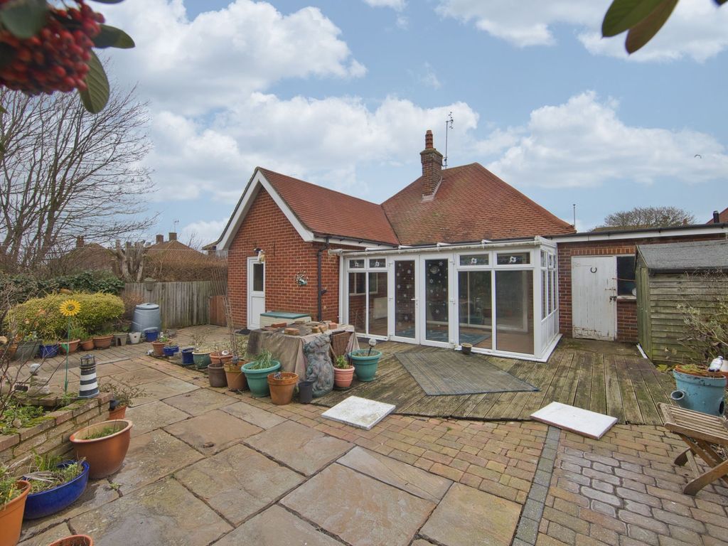 3 bed detached house for sale in Northumberland Avenue, Margate CT9, £450,000