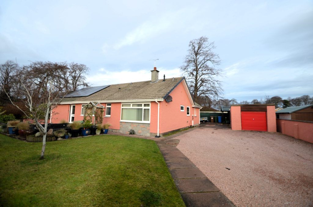 4 bed detached bungalow for sale in 6 Assynt Gardens, Nairn IV12, £315,000