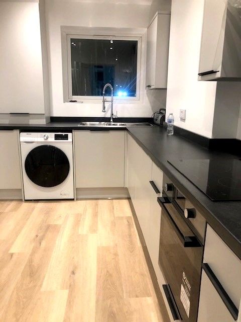 2 bed flat to rent in Rabbits Road, London E12, £1,800 pcm