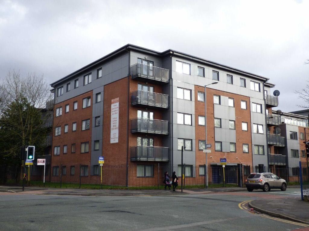 2 bed flat to rent in 99 Denmark Road, Manchester M15, £1,150 pcm